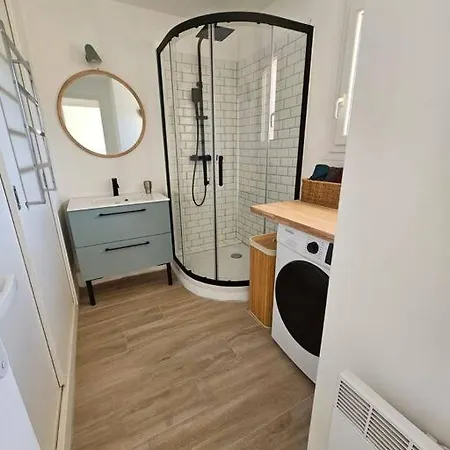 Tres Bel Appartement Vue Mer Six-Fours-les-Plages Exterior photo